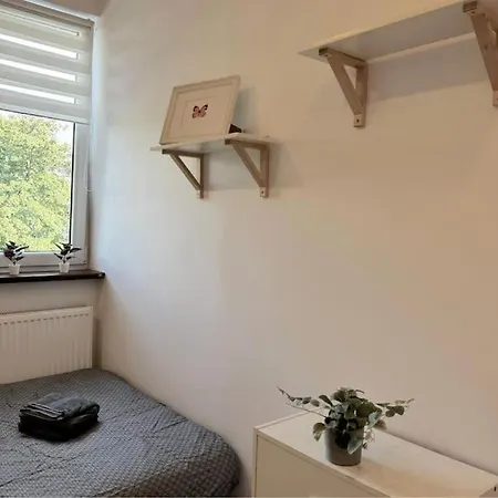 Walezy - Peaceful Retreat, 10 Minutes To Old Town & Seaside Gdańsk