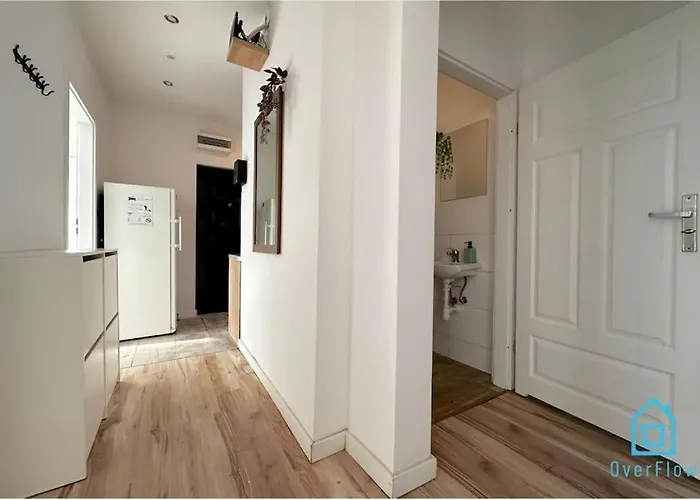 Pansiyon Walezy - Peaceful Retreat, 10 Minutes To Old Town & Seaside *