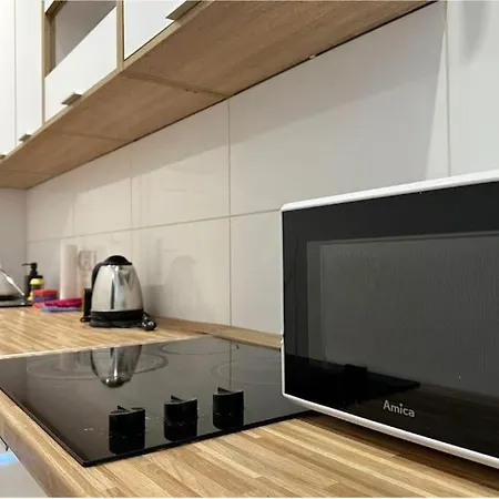 Habitación en casa particular Walezy - Peaceful Retreat, 10 Minutes To Old Town & Seaside Gdansk
